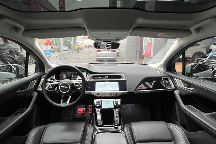 Used Jaguar I-PACE 2018 EV400 SE Interior 2