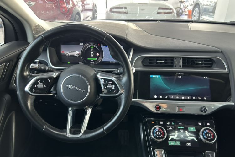 Used Jaguar I-PACE 2018 EV400 SE Interior 2