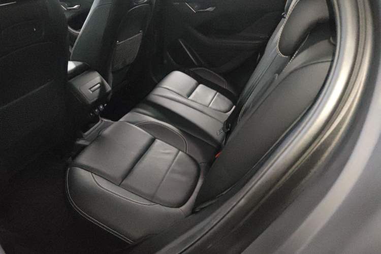 Used Jaguar I-PACE 2018 EV400 S Interior 4