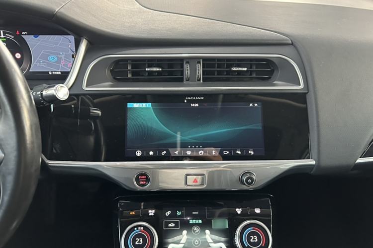 Used Jaguar I-PACE 2018 EV400 SE Interior 9
