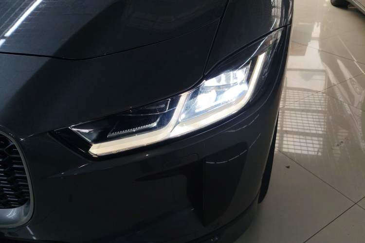 Used Jaguar I-PACE 2018 EV400 SE Left Front Headlight
