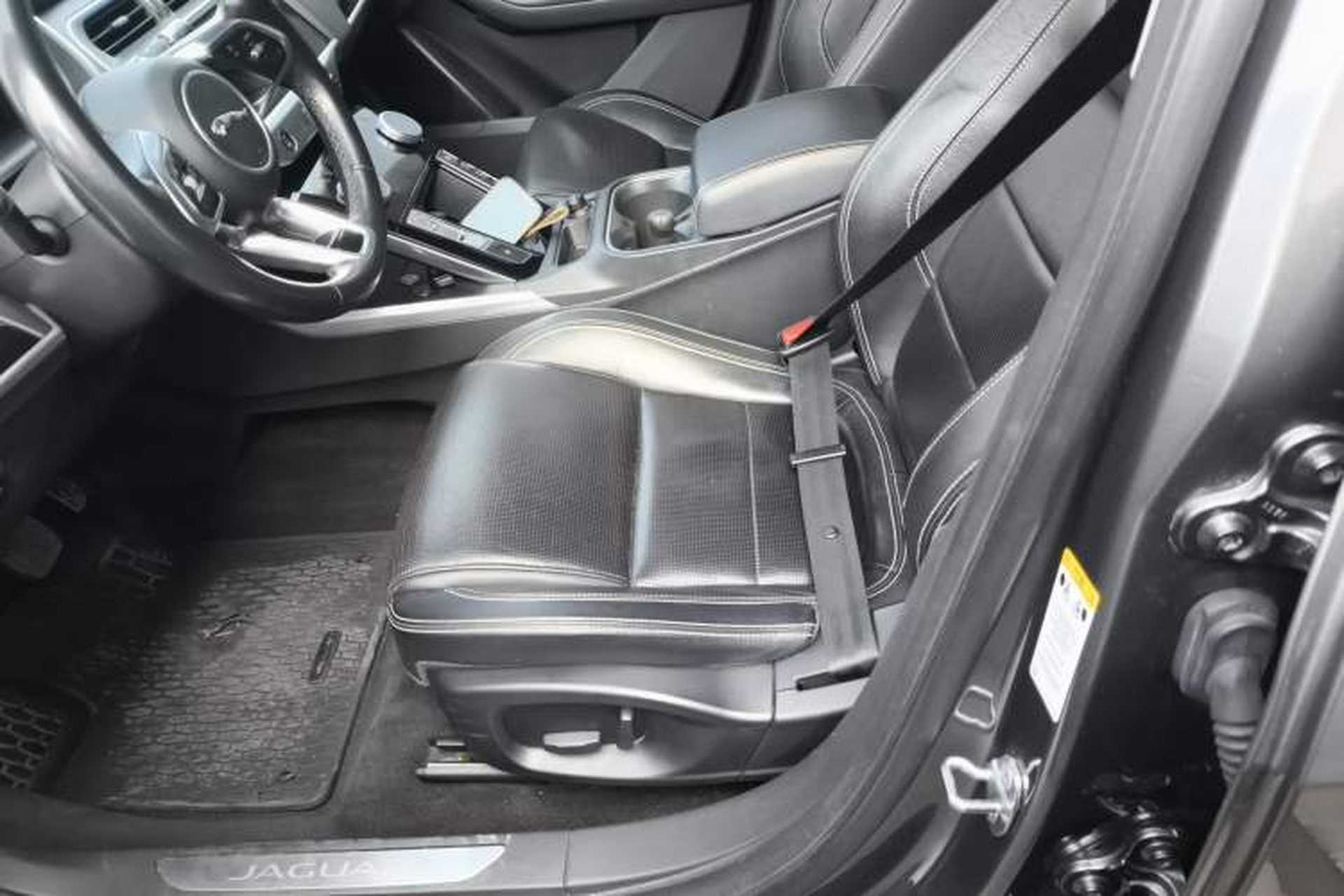 Used Jaguar I-PACE 2018 EV400 SE Left Front Seat
