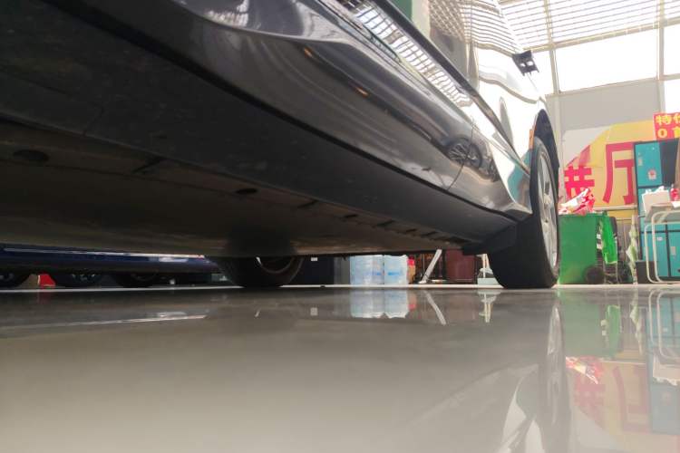 Used Jaguar I-PACE 2018 EV400 SE Left Side Sill