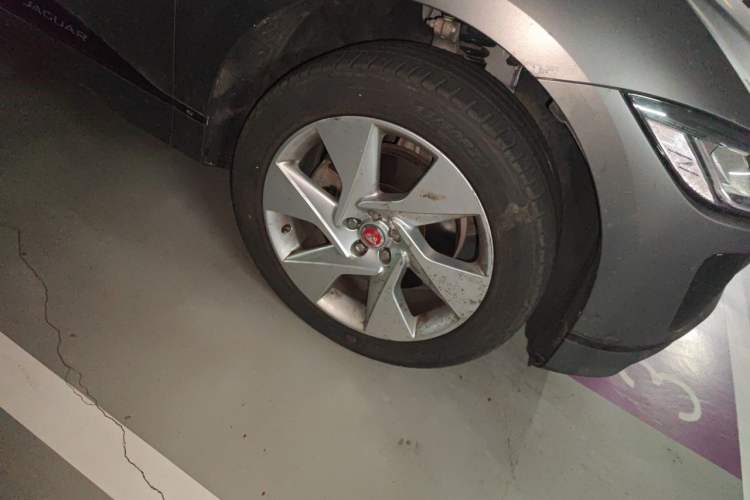 Used Jaguar I-PACE 2018 EV400 S Right Front Wheel Hub