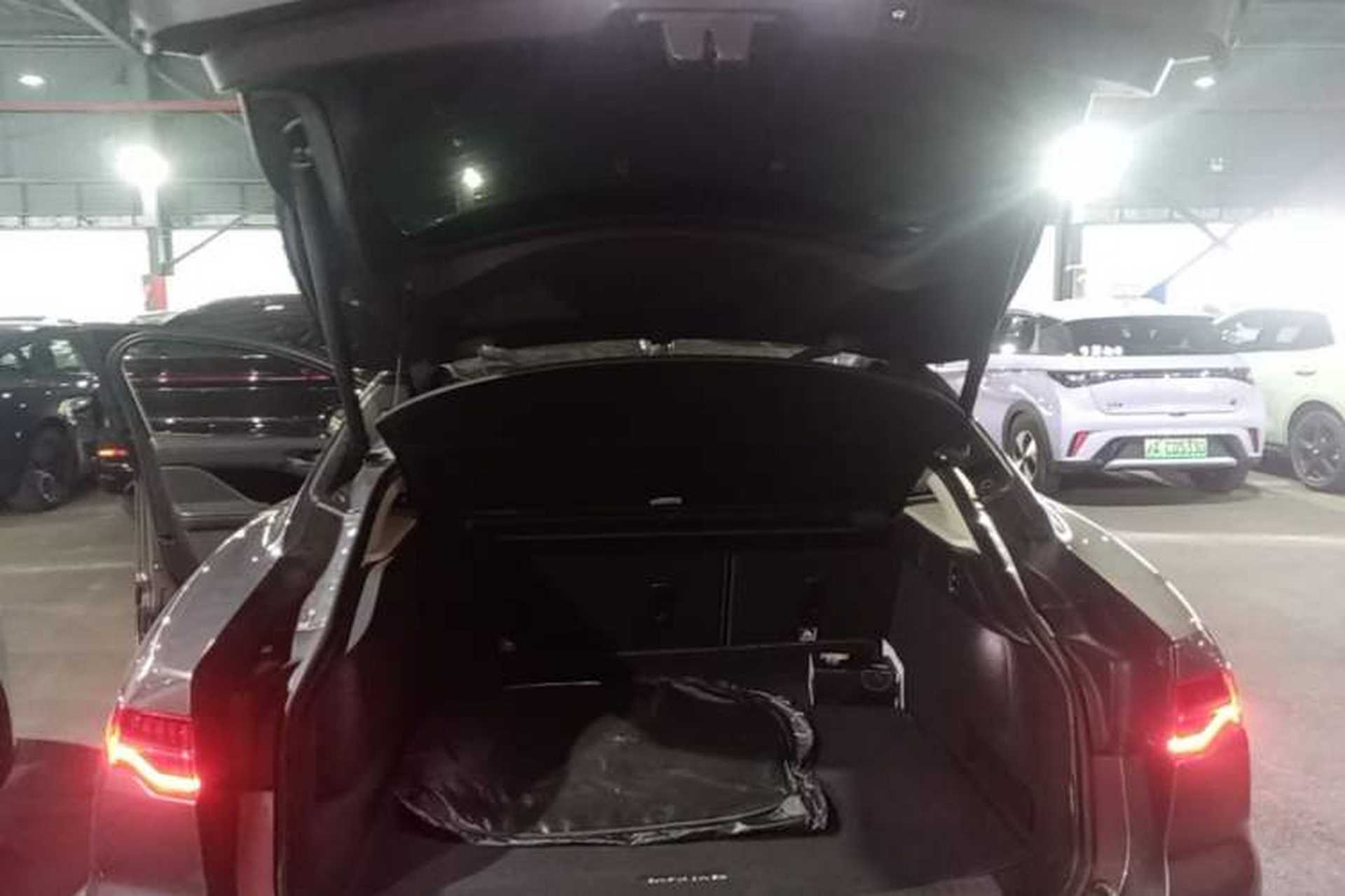 Used Jaguar I-PACE 2018 EV400 SE Trunk