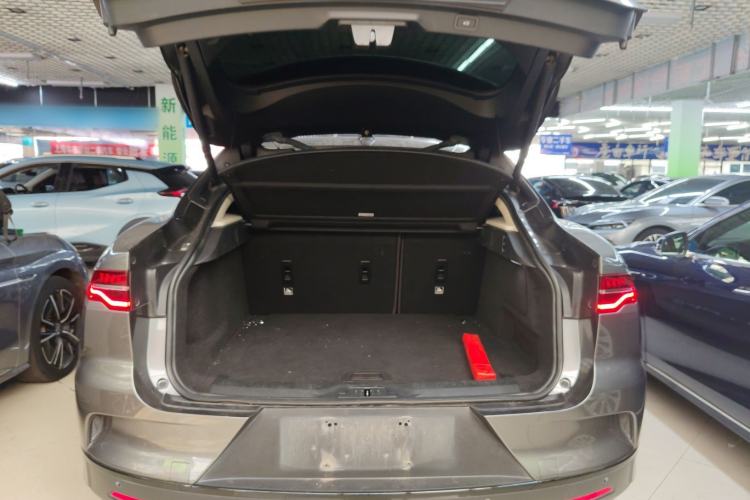 Used Jaguar I-PACE 2018 EV400 SE Trunk