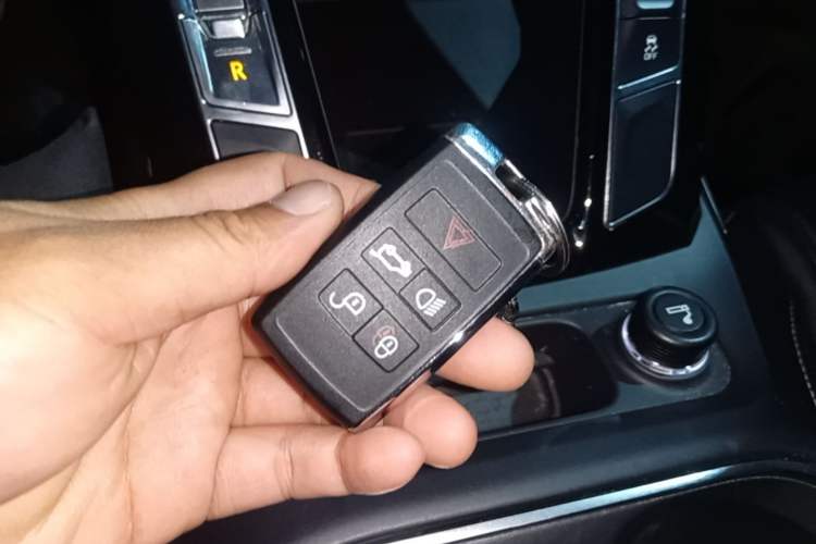 Used Jaguar I-PACE 2018 EV400 SE Vehicle Key