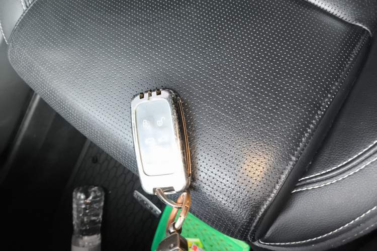 Used Jaguar I-PACE 2018 EV400 SE Vehicle Key