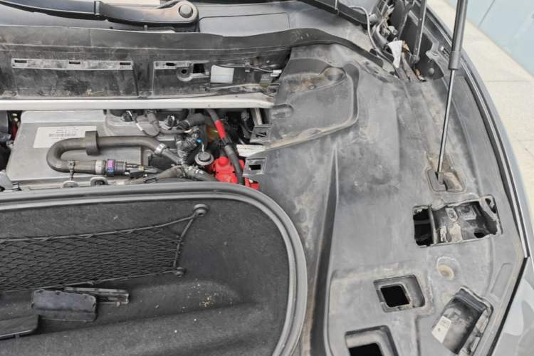 Used Jaguar I-PACE 2018 EV400 HSE Engine Bay Left