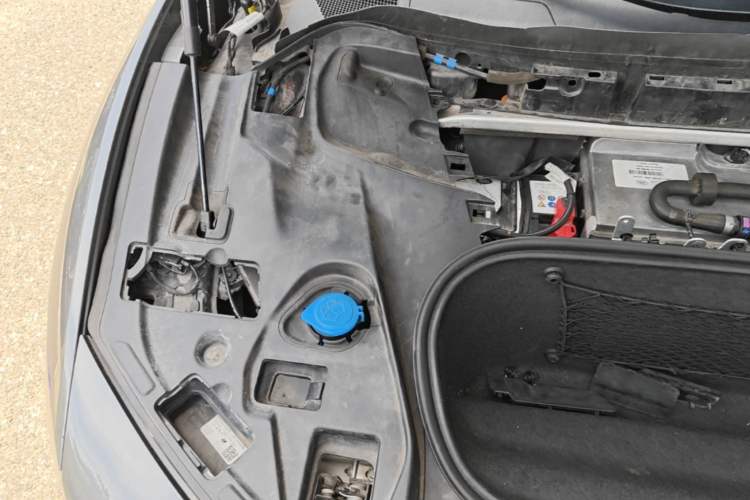 Used Jaguar I-PACE 2018 EV400 HSE Engine Bay Right