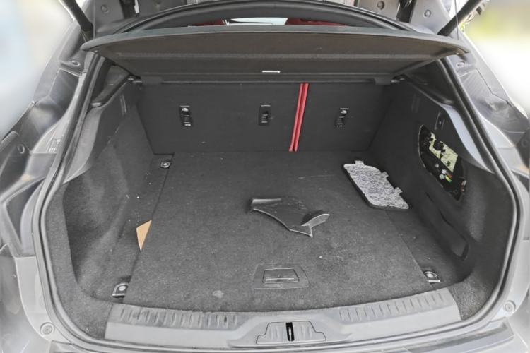 Used Jaguar I-PACE 2018 EV400 HSE Trunk