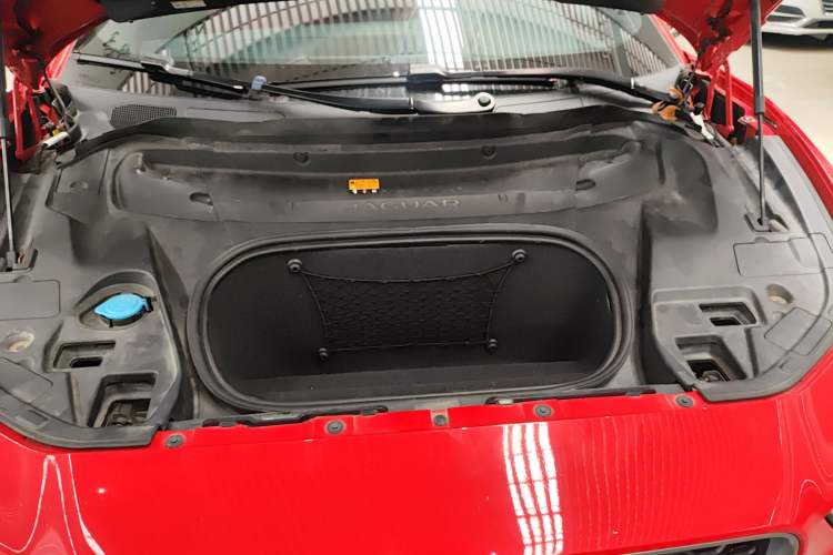 Used Jaguar I-PACE 2018 EV400 HSE Engine Bay
