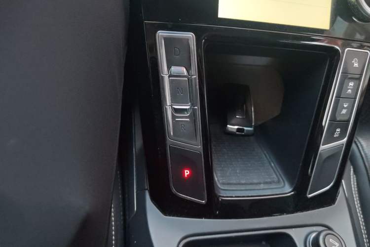 Used Jaguar I-PACE 2018 EV400 S Gear Lever