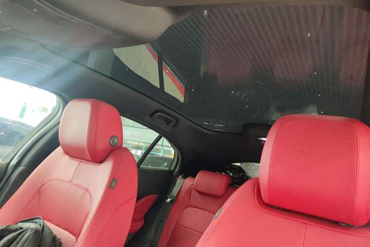 Used Jaguar I-PACE 2018 EV400 HSE Headliner