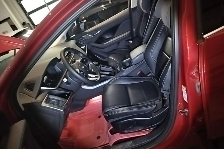 Used Jaguar I-PACE 2018 EV400 S Left Front Seat