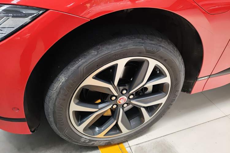 Used Jaguar I-PACE 2018 EV400 HSE Left Front Wheel Hub