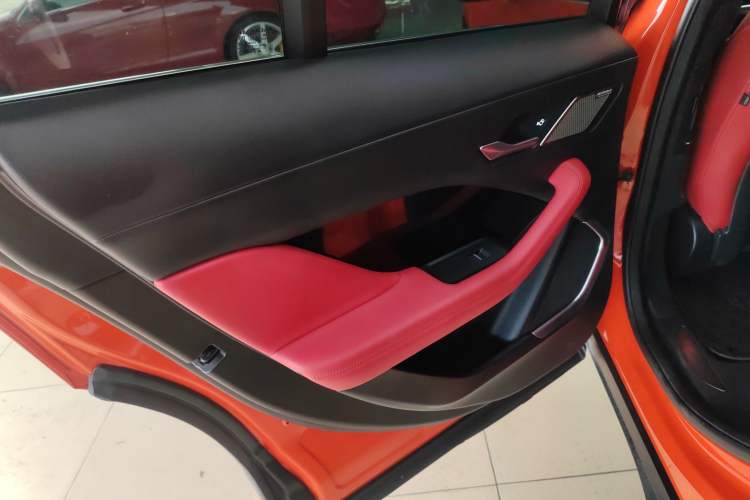 Used Jaguar I-PACE 2018 EV400 HSE Left Rear Door Interior