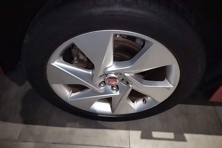 Used Jaguar I-PACE 2018 EV400 S Right Rear Wheel Hub