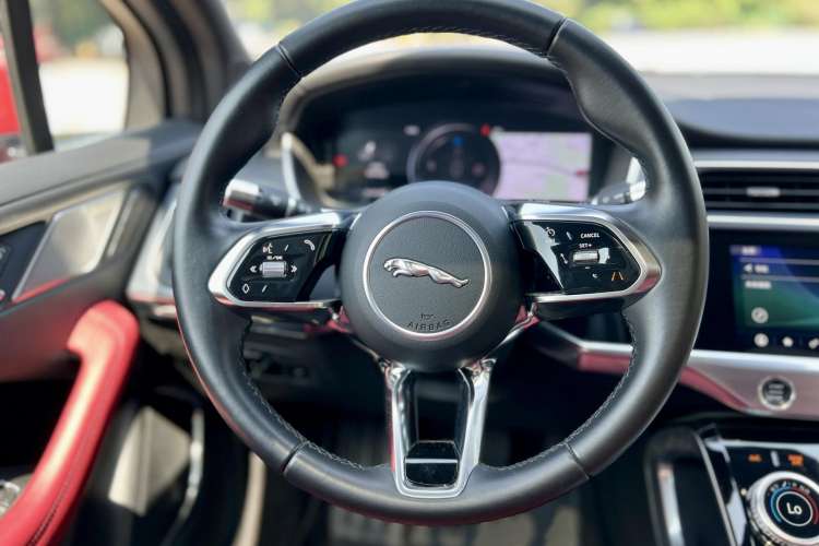 Used Jaguar I-PACE 2018 EV400 HSE Steering Wheel