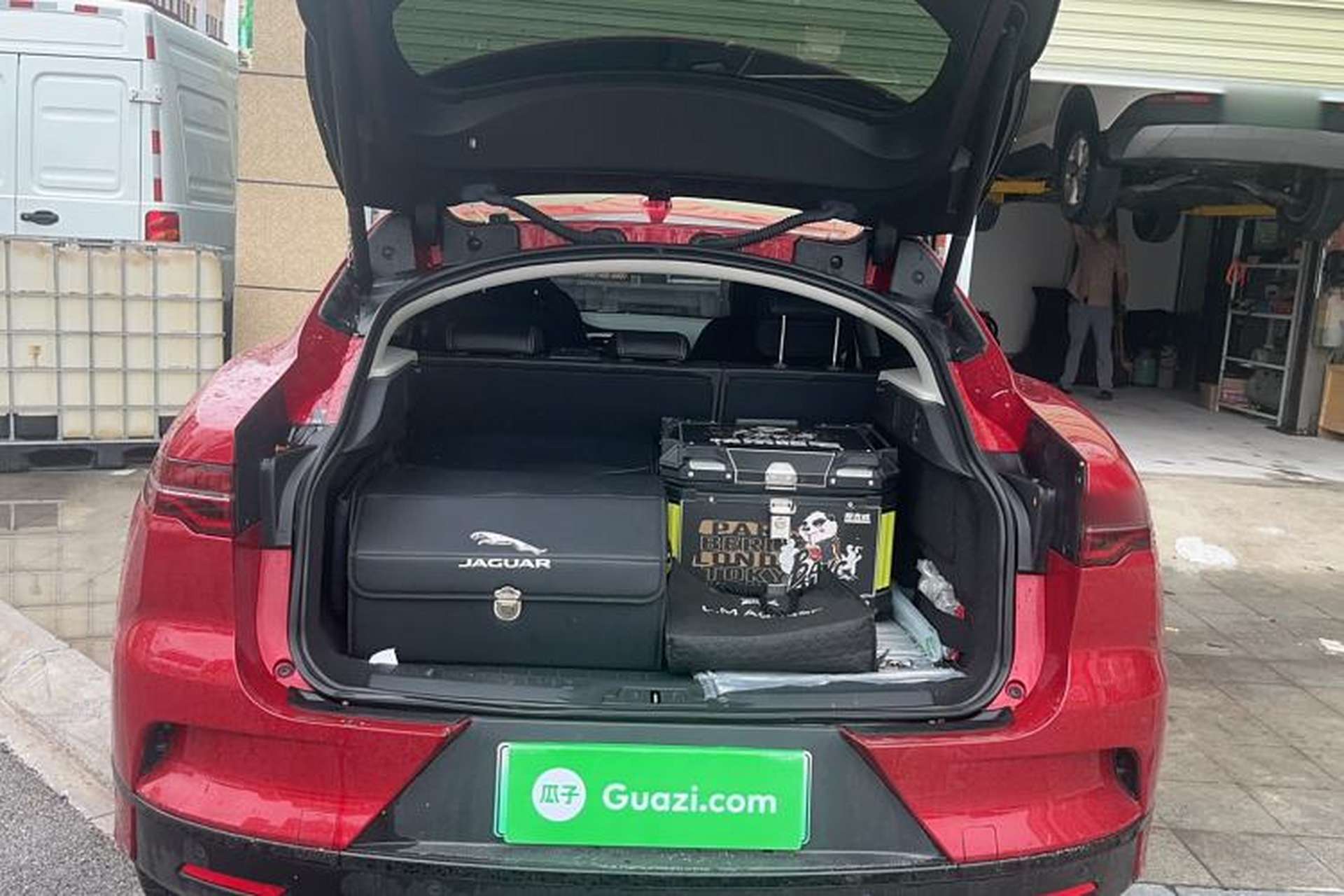 Used Jaguar I-PACE 2018 EV400 SE Trunk
