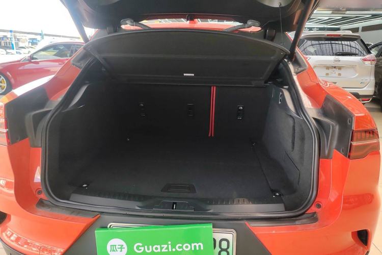 Used Jaguar I-PACE 2018 EV400 HSE Trunk