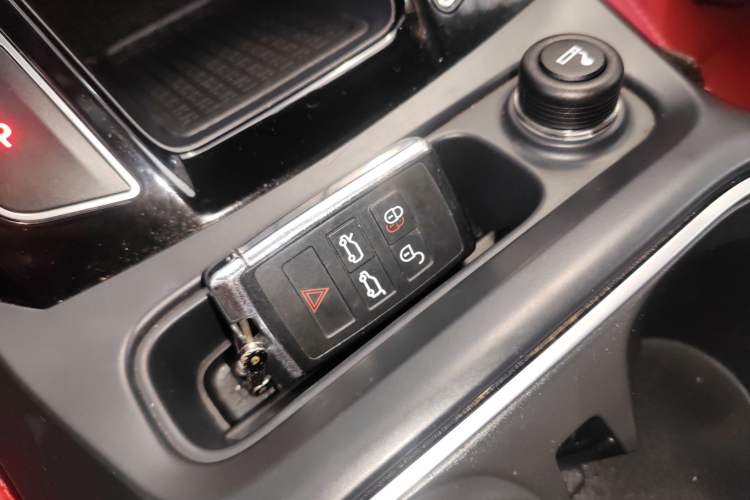 Used Jaguar I-PACE 2018 EV400 HSE Vehicle Key