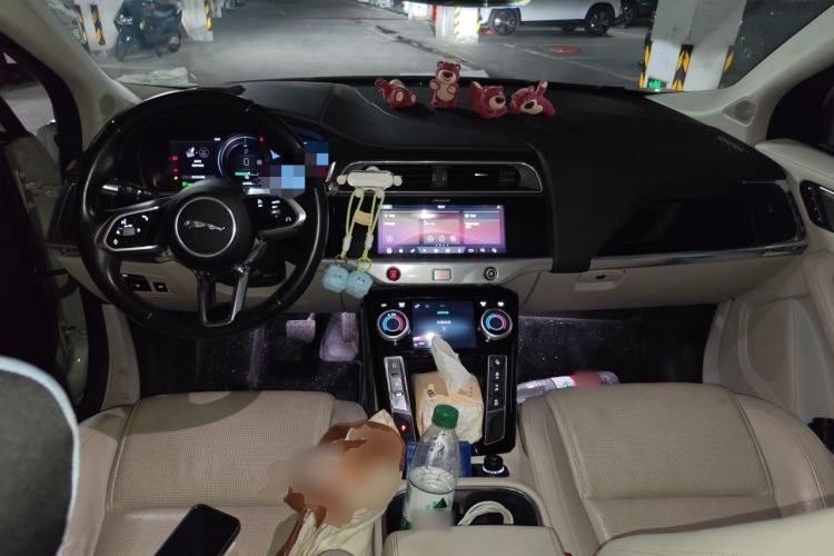 Used Jaguar I-PACE 2018 EV400 S Center Console