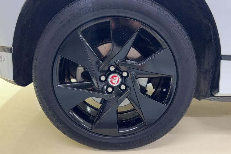 Used Jaguar I-PACE 2018 EV400 S Exterior 8