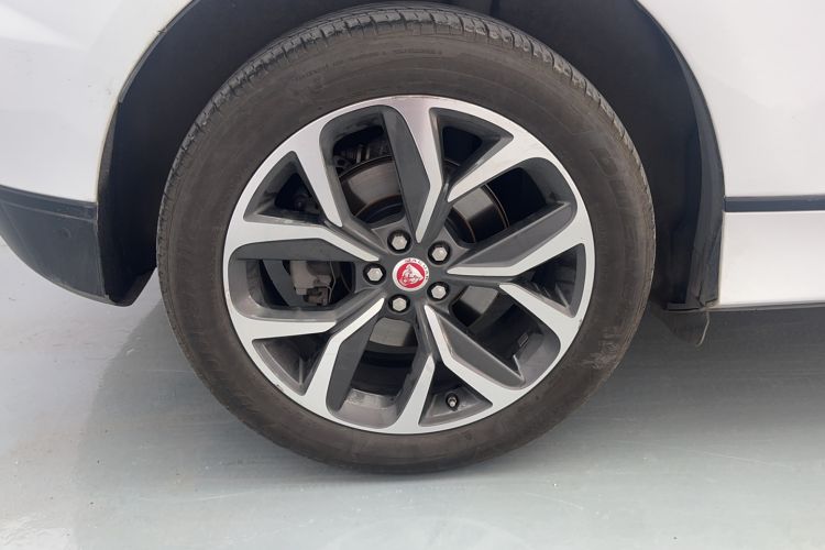 Used Jaguar I-PACE 2018 EV400 HSE Exterior 8