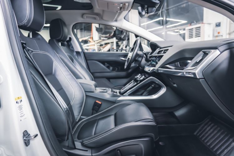 Used Jaguar I-PACE 2018 EV400 SE Interior 3