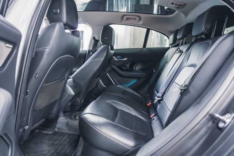 Used Jaguar I-PACE 2018 EV400 SE Interior 7