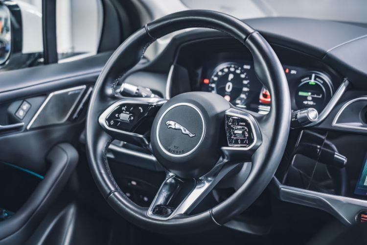 Used Jaguar I-PACE 2018 EV400 SE Interior 8