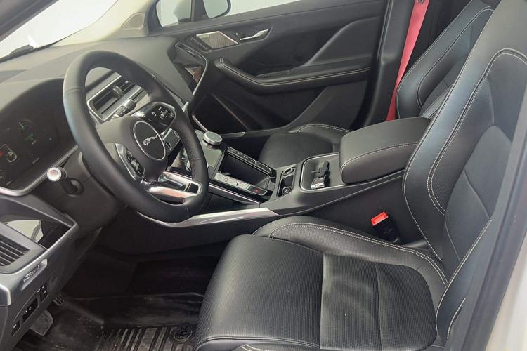 Used Jaguar I-PACE 2018 EV400 HSE Left Front Seat