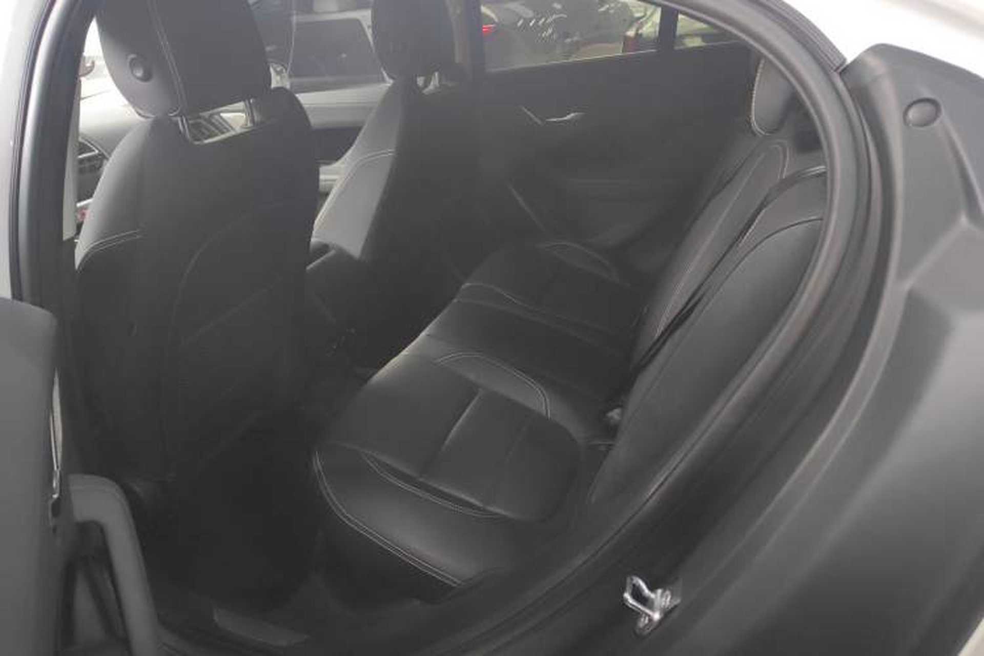 Used Jaguar I-PACE 2018 EV400 S Left Rear Seat