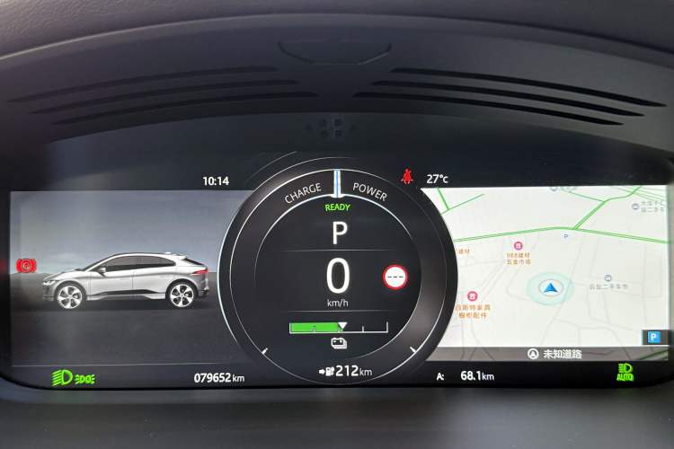 Used Jaguar I-PACE 2018 EV400 SE Odometer Close Up