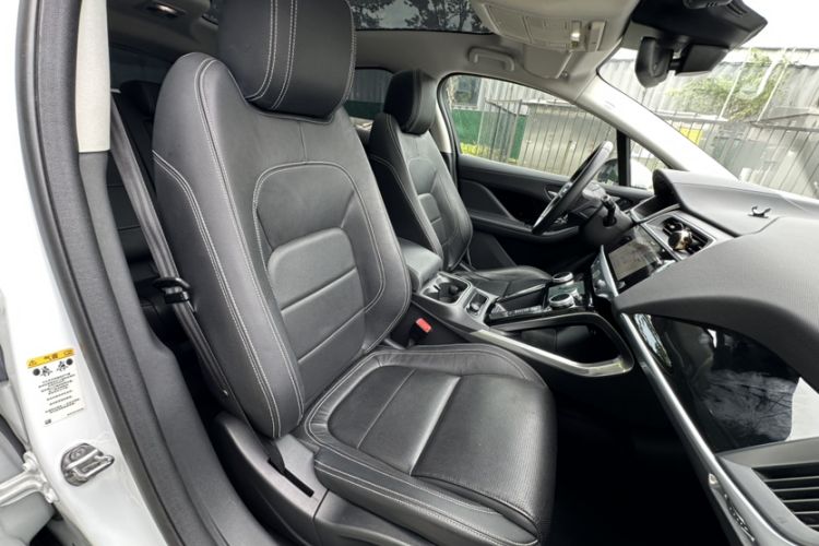 Used Jaguar I-PACE 2018 EV400 SE Right Front Seat