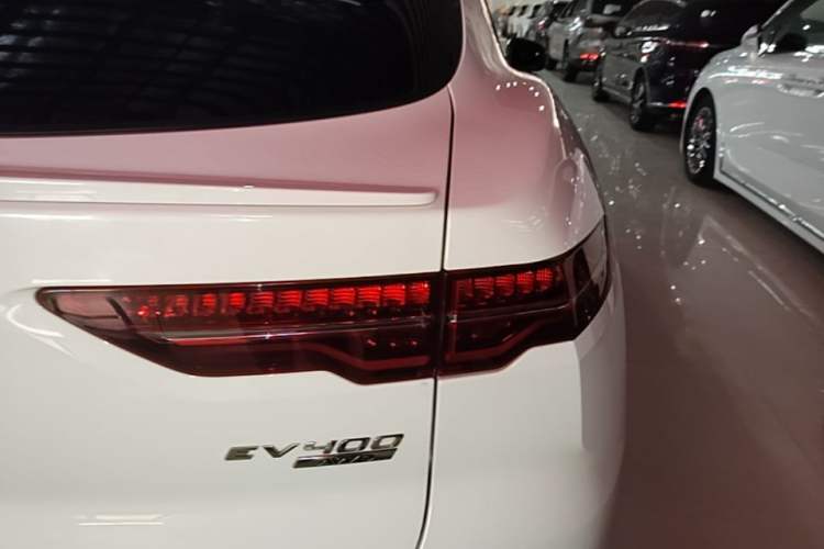 Used Jaguar I-PACE 2018 EV400 SE Right Rear Taillight