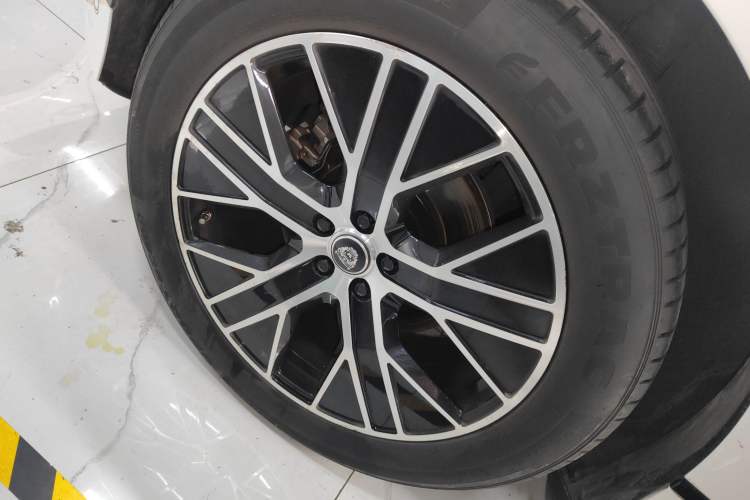 Used Jaguar I-PACE 2018 EV400 S Right Rear Wheel Hub
