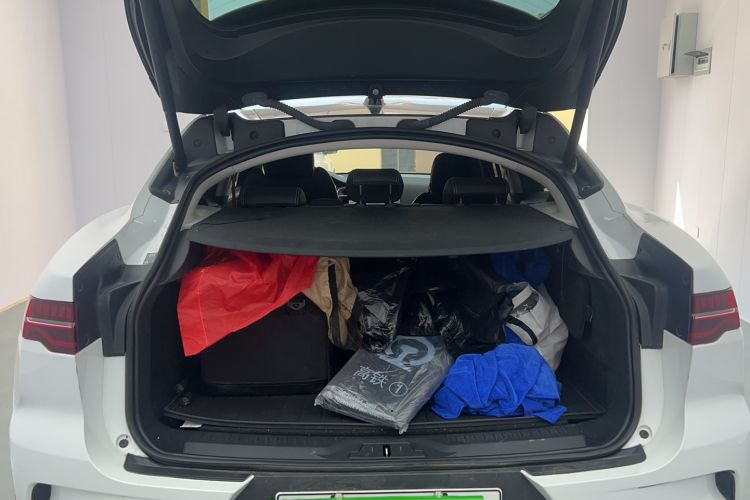 Used Jaguar I-PACE 2018 EV400 HSE Trunk