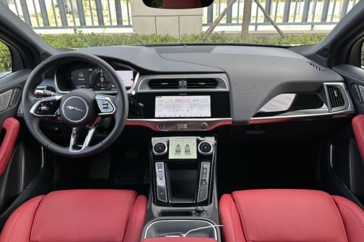 Used Jaguar I-PACE 2020 EV400 HSE Interior 1