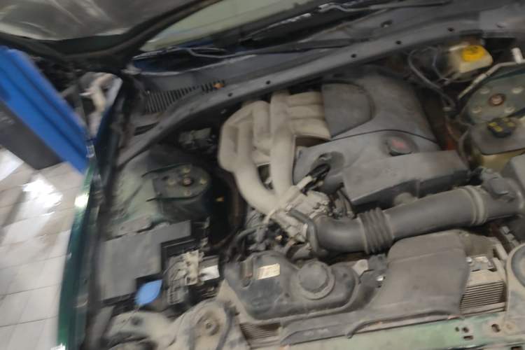 Used Jaguar S-Type 2006 3.0 Dynamic Collection Edition Engine Bay Right