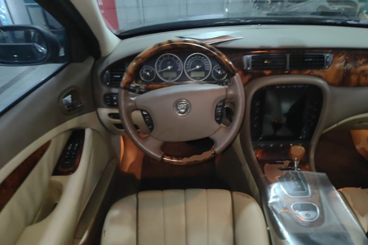 Used Jaguar S-Type 2006 3.0 Dynamic Collection Edition Steering Wheel