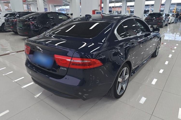 Used Jaguar XE 2017 2.0T 200 PS R-Sport Exterior 3