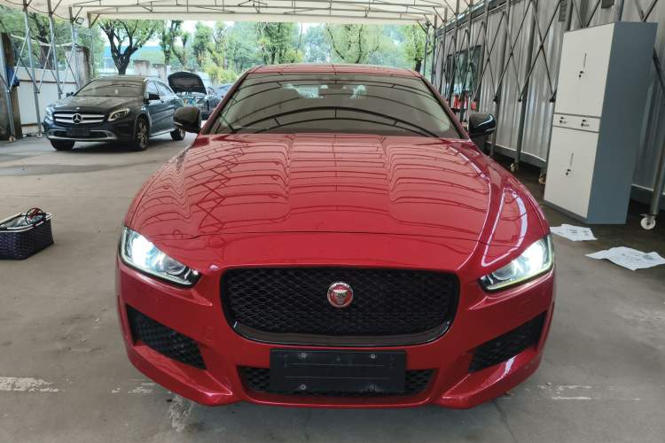 Used Jaguar XE 2019 2.0T 300 PS All-Wheel-Drive Landmark Edition Front