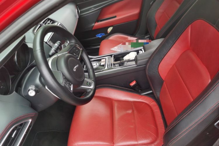 Used Jaguar XE 2018 2.0T 300 PS All-Wheel-Drive R-Sport Sport Edition Left Front Seat