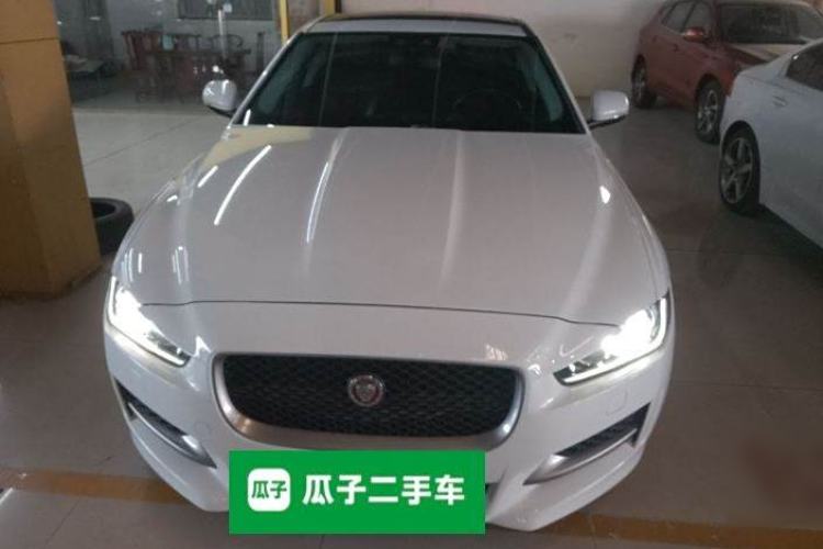 Used Jaguar XE 2017 2.0T 200 PS R-Sport Front