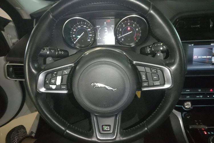 Used Jaguar XE 2017 2.0T 200 PS R-Sport Steering Wheel