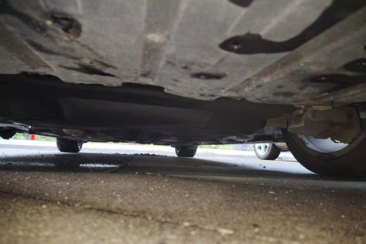 Used Jaguar XE 2015 2.0T 200 PS R-Sport Chassis Front