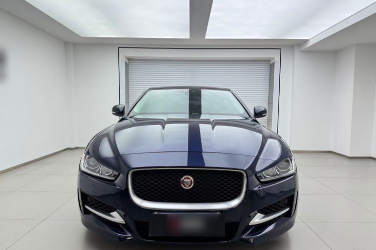 Used Jaguar XE 2015 2.0T 200 PS R-Sport Exterior 6