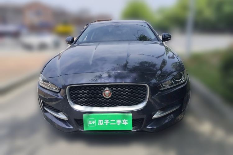 Used Jaguar XE 2015 2.0T 240 PS R-Sport Front